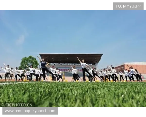 女双队伍加入体能强化课,持续抗衡能力提升